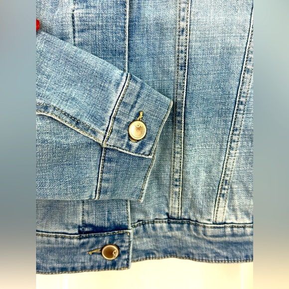 Cosmic Blue Love White Wash Button Front Denim Jacket 6 Pockets Medium NWT - Picture 7 of 10